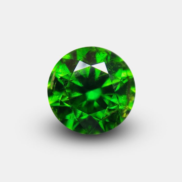 demantoid 1.3ct neon green1