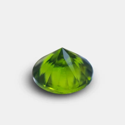 demantoid garnet 0.85ct B228-2